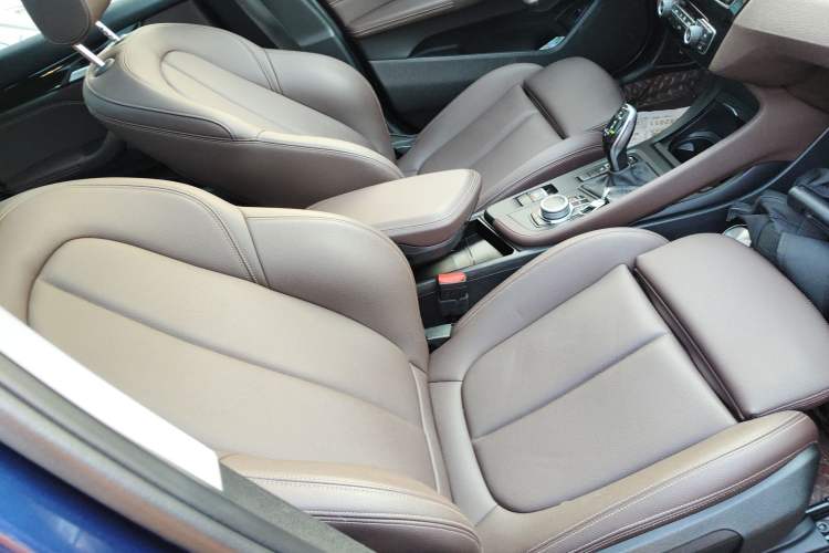 Used BMW X1 2020 sDrive25Li Leading Model
