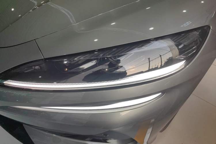 Used Denza Z9GT 2024 1100 Four-Wheel Drive Max Edition