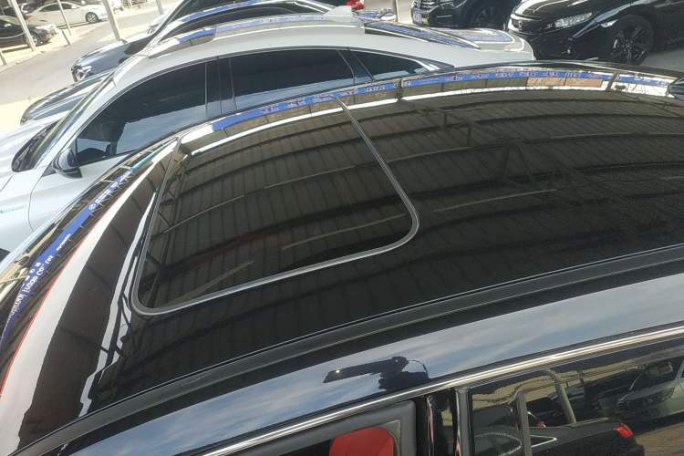 Used Dongfeng Aeolus Yixuan 2021 230T Automatic Zuiying Knight Edition Roof