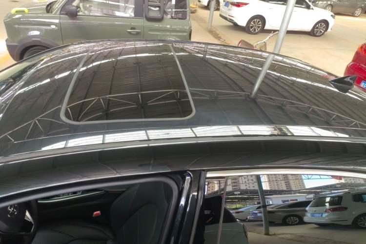 Used Toyota Avalon 2023 2.0L Luxury Edition Roof