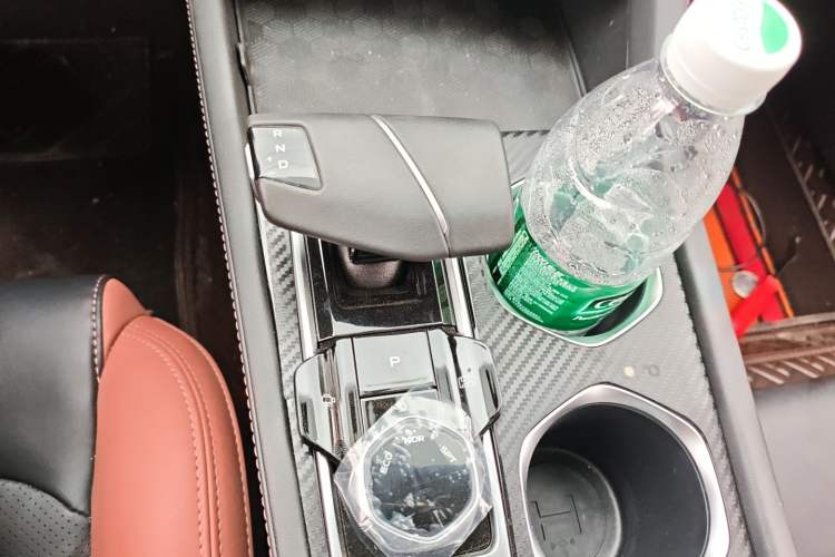 Used Changan Eado 2022 PLUS Blue Whale NE 1.4T GDI DCT Prestige Edition
