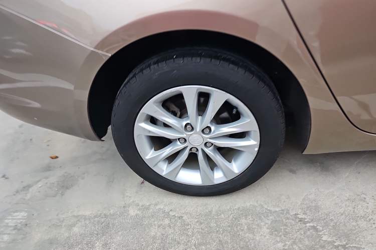 Used Buick Verano 2018 Sedan 20T Dual-Clutch Leading Model