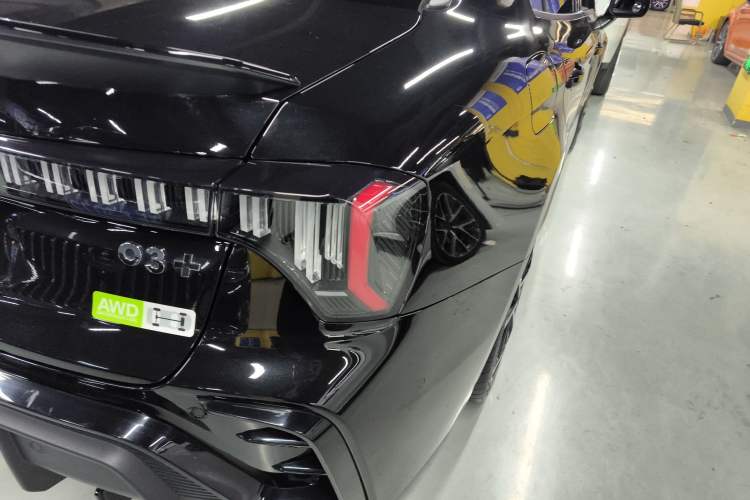 Used Lynk & Co 03 2023 03+ 2.0TD Automatic Yufeng Edition Exterior 3