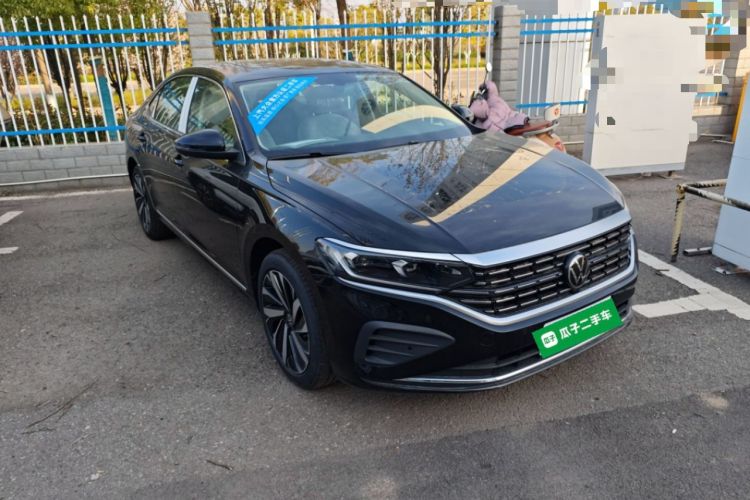 Used Volkswagen Passat 2026 Model, Outstanding 380TSI Longteng Edition Front Right 45 Deg