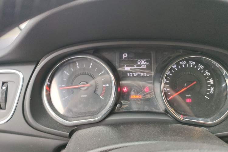 Used Citroen C3-XR 2015 1.6L Automatic Fashion Model Instrument Cluster