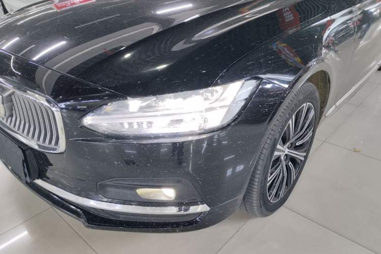 Used Volvo S90 2021 B5 Zhiyi Luxury Edition
