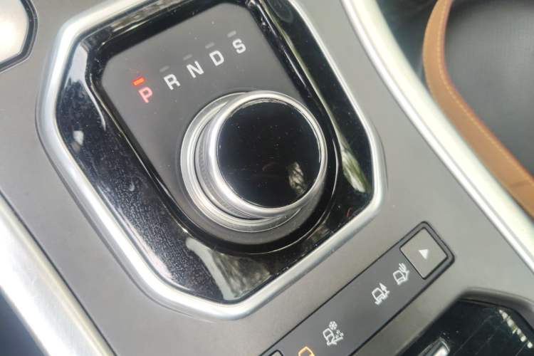 Used Land Rover Range Evoque 2018 240 PS SE DYNAMIC Smart Edition