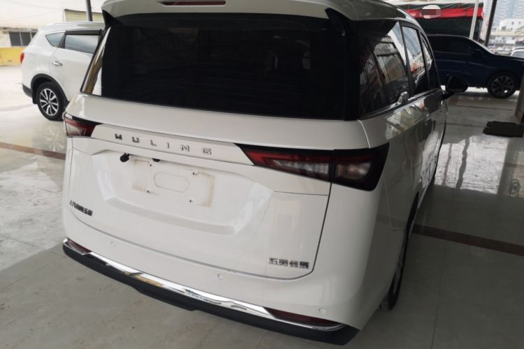 Used Wuling Jiachen 2022 1.5T Manual Light Enjoyment Dynamic Version
