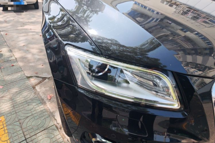 Used Audi Q5 2017 40 TFSI Comfort Model Right Front Headlight