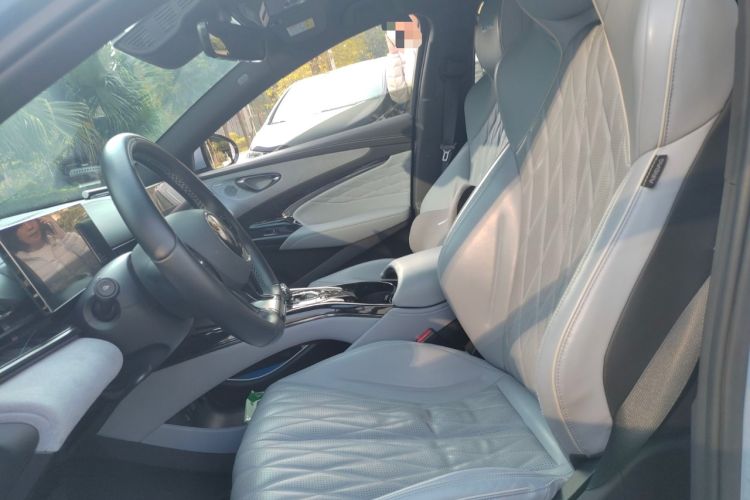 Used BYD Seal 2022 550 km Standard Range Rear-Wheel Drive Prestige Version Left Front Seat