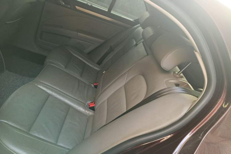 Used Skoda Superb 2013 1.8TSI Automatic Yashi Edition
