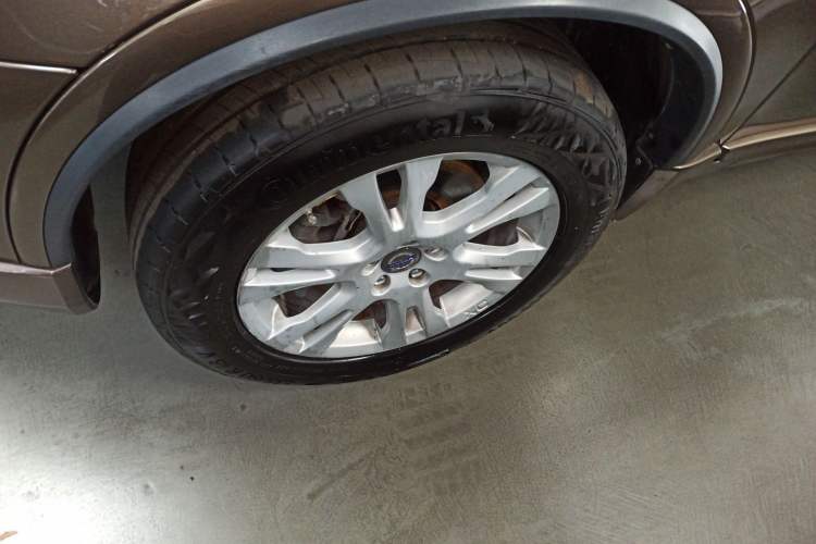 Used Volvo XC Classic 2014 T5 Luxury Edition