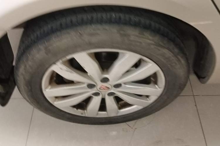 Used Roewe 350 2014 1.5L Manual Xunchi Edition
