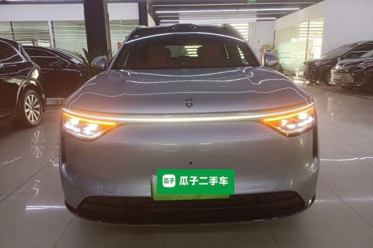 Used Hima AITO M8 2025 Extended-Range Ultra Version 53.4 kWh 5-Seater Edition
