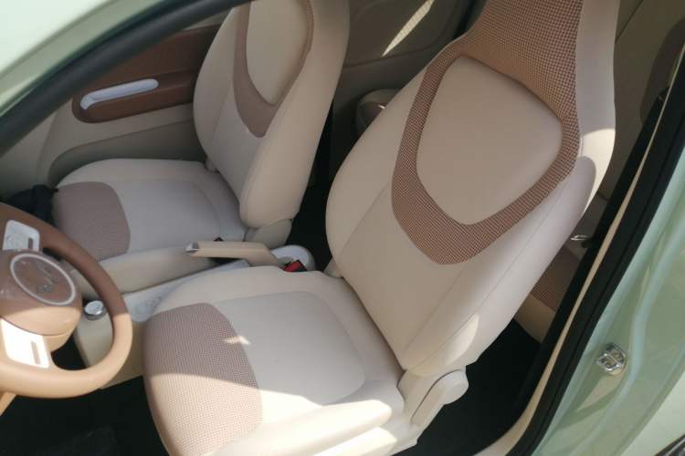 Used Wuling Hongguang MINIEV 2024 3rd Generation 215km Youth Edition Left Front Seat