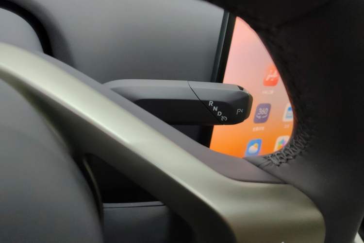 Used Avatr 12 2023 650 Three-Laser Four-Wheel Drive Performance Edition Gear Lever