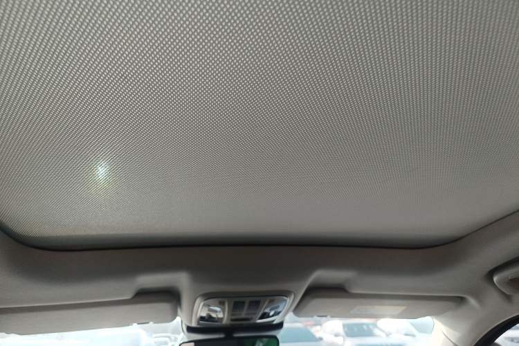 Used Wey VV6 2018 2.0T Two-Wheel Drive Flagship Version China V Standard
