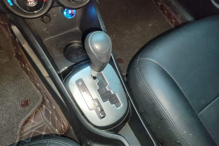 Used Kia K2 2011 Sedan 1.4L Automatic GLS
