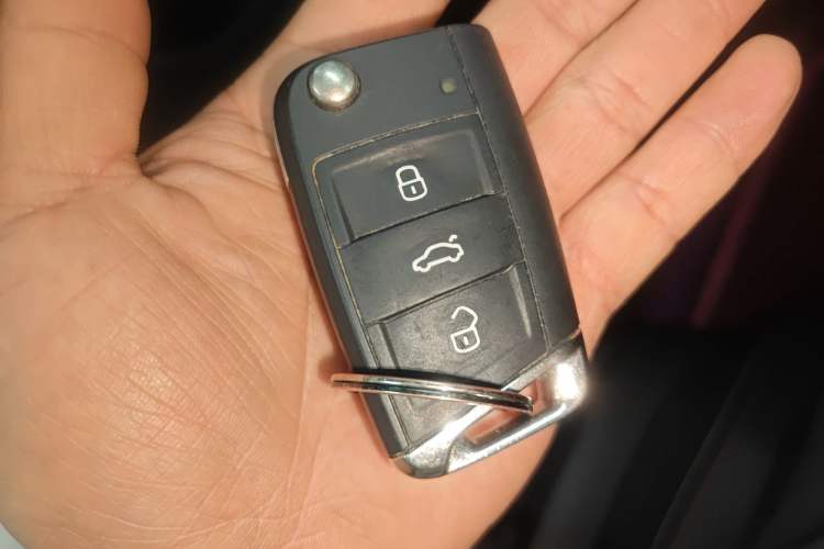 Used Volkswagen Tayron 2021 280TSI Two-Wheel Drive Luxury Smart Connectivity Version Vehicle Key