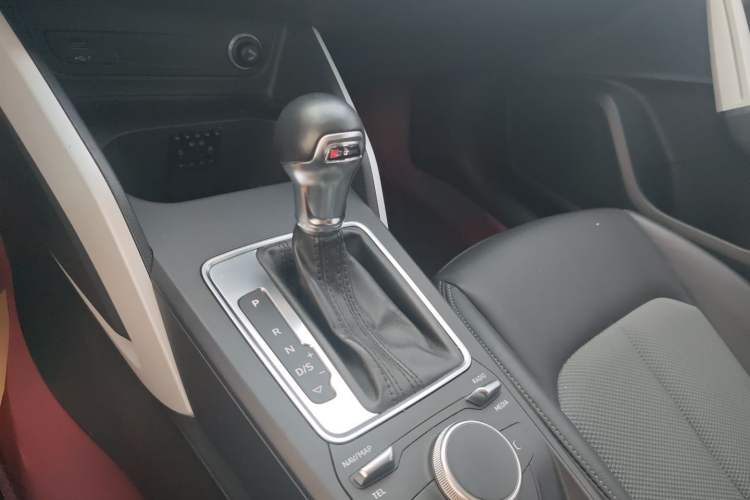 Used Audi Q2L 2018 35 TFSI Fashion Elegant Version China V