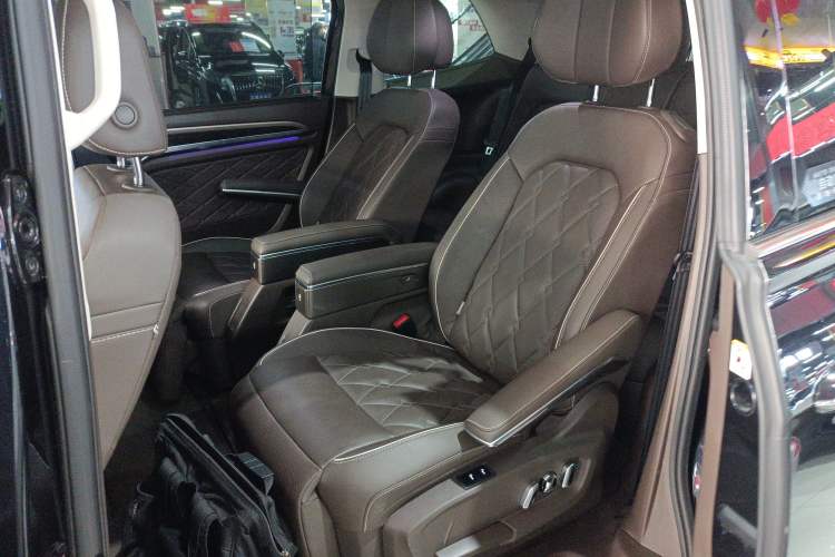 Used Volkswagen Viloran 2020 380TSI Prestige Edition