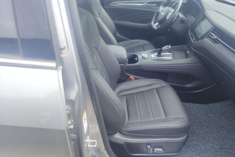 Used Haval F7 2020 2.0T Two-Wheel Drive i-Van