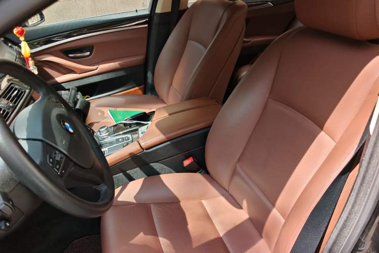 Used BMW 5 Series 2014 525Li Leading Model Left Front Seat