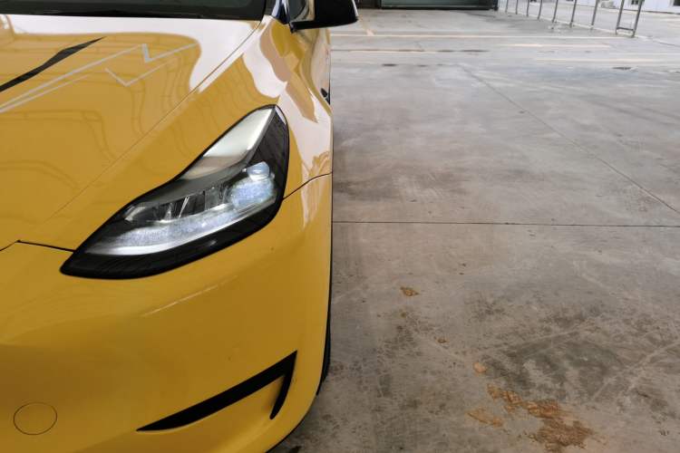 Used Tesla Model Y 2022 Rear-Wheel-Drive Version
