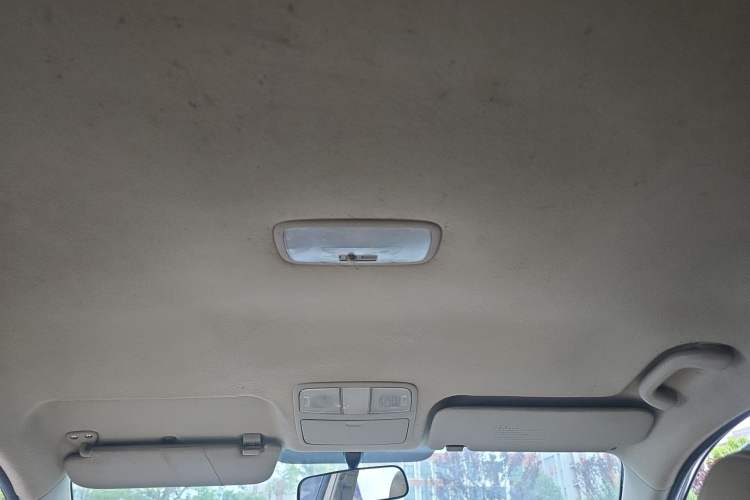 Used Hyundai Celesta 2011 1.6L Manual Comfort Edition Headliner