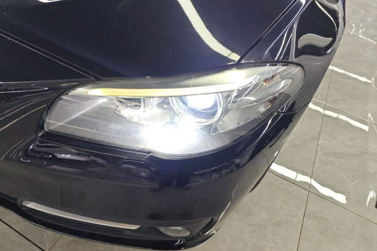 Used BMW 5 Series 2017 525Li Leading Model