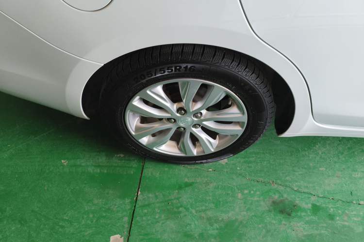 Used Buick GT 2019 15T Dual-Clutch Connected Elite Model China VI