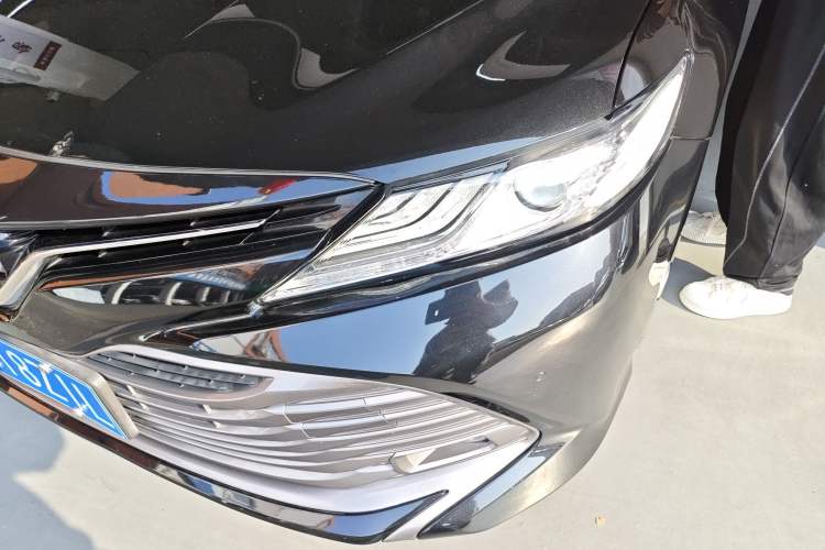 Used Toyota Camry 2019 2.5G Luxury Edition China V Standard Left Front Headlight