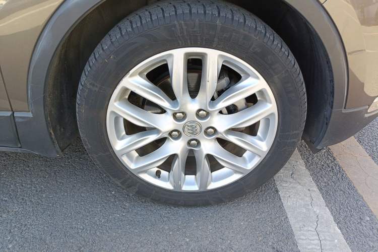 Used Buick Envision 2017 28T Four-Wheel Drive Elite Model