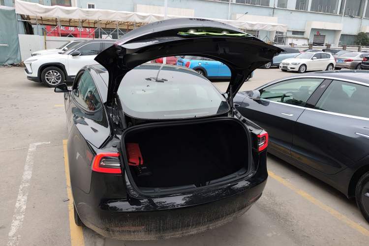 Used Tesla Model 3 2022 Rear-Wheel-Drive Version
