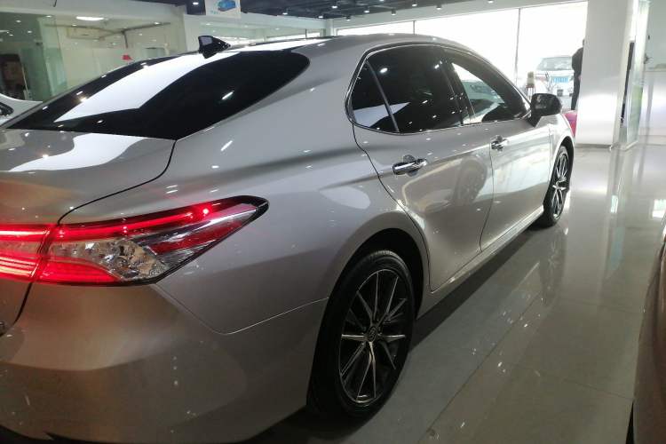 Used Toyota Camry 2021 2.5G Luxury Edition