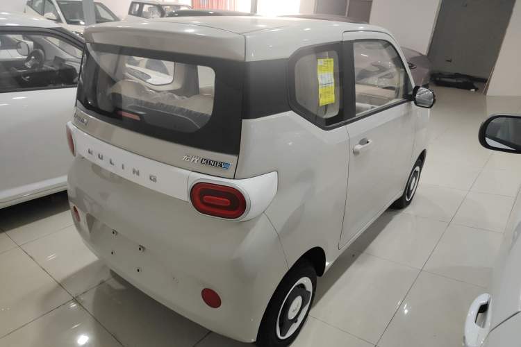 Used Wuling Hongguang MINIEV 2024 3rd Generation 215km Youth Edition