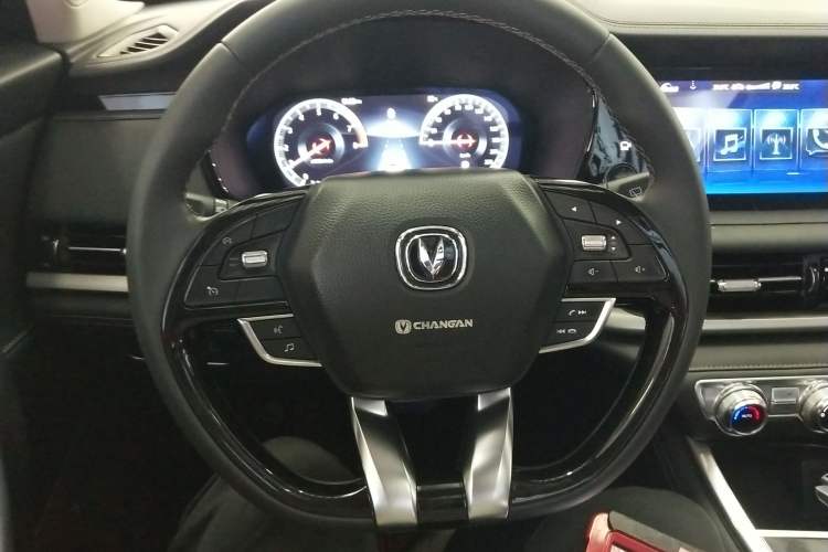 Used CHANGAN CS95 2019 2.0T Two-Wheel-Drive Luxury Version