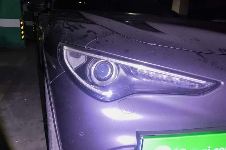 Used Alfa Romeo Stelvio 2017 2.0T 200HP Luxury Edition