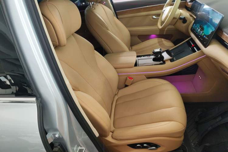 Used Hima AITO M7 2024 1.5T Rear-Drive Plus Version 5 Seats
