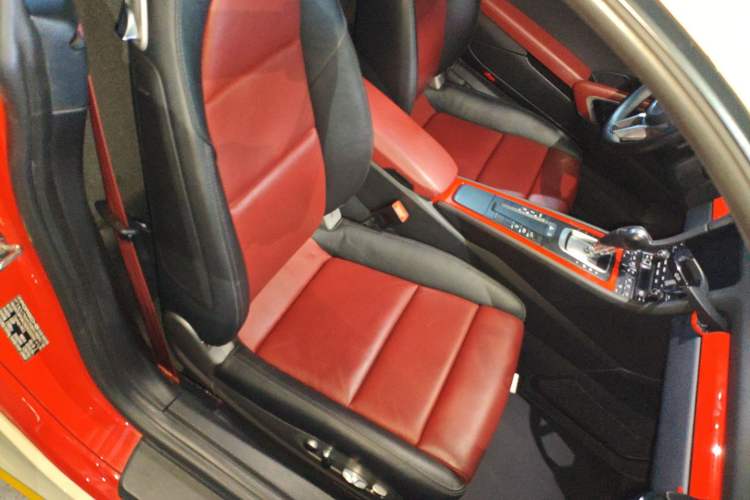 Used Porsche 718 2018 Cayman 2.0T