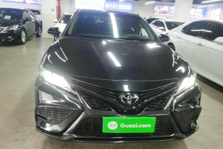 Used Toyota Camry 2022 2.0S Knight Edition
