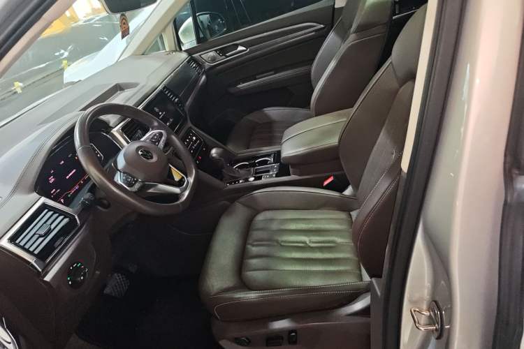 Used Volkswagen Viloran 2020 330TSI Luxury Edition