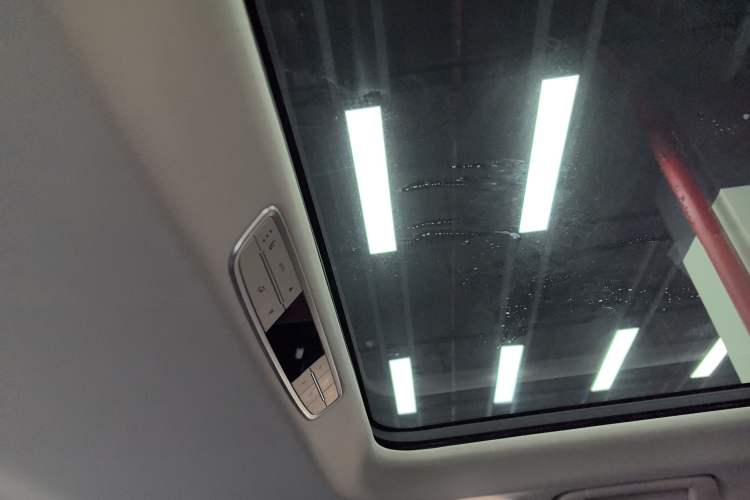 Used Hongqi HQ9 PHEV 2024 2.0T Four-Wheel Drive Business Edition