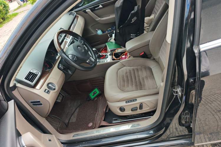 Used Volkswagen Magotan 2015 1.8TSI Prestige Model Left Front Seat