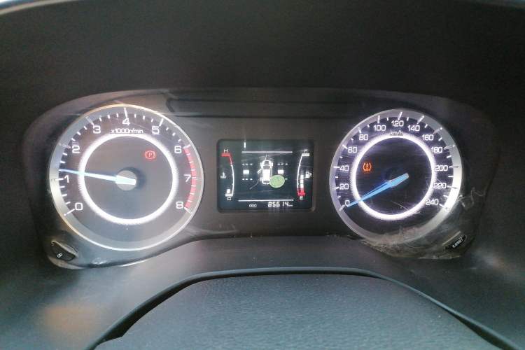 Used Sinotruk VGV U70 2021 1.5T Manual Enjoy Edition 7-Seater