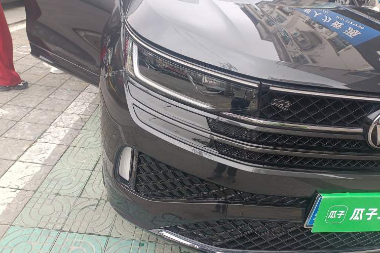 Used Volkswagen Tavendor 2023 380TSI Four-Wheel Drive R-Line Cruise Edition Right Front Headlight