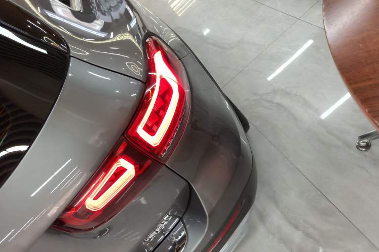 Used Mercedes-Benz GLB 2021 GLB 200 Dynamic Edition Exterior 3