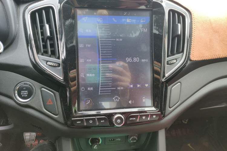 Used Cowin X5 2019 1.5T Manual Smart Edition China VI Standard
