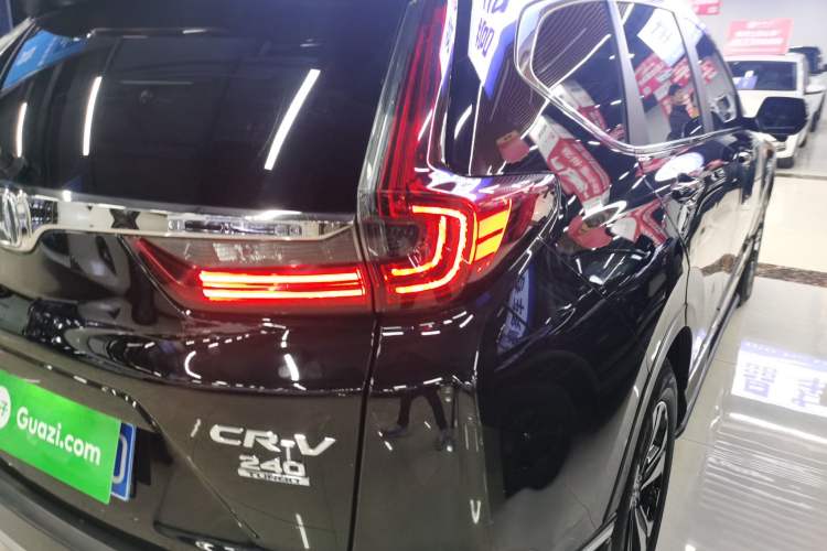 Used Honda CR-V 2021 240TURBO CVT 2WD Fashion Edition