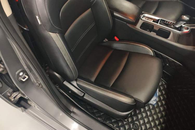 Used Nissan Sylphy 2022 1.6L XL CVT Enjoyment Edition Right Front Seat